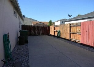 Building Photo - 17730 Fairfax Ct