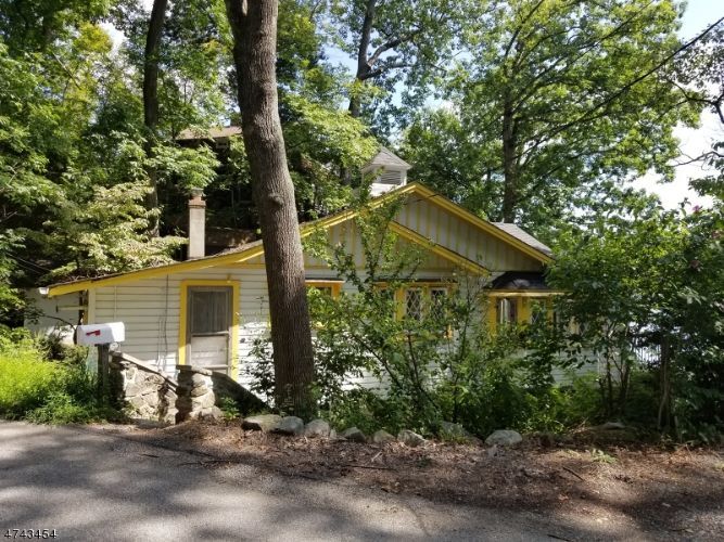 7 Meteor Trail, Byram Township, NJ 07821 House Rental in Byram