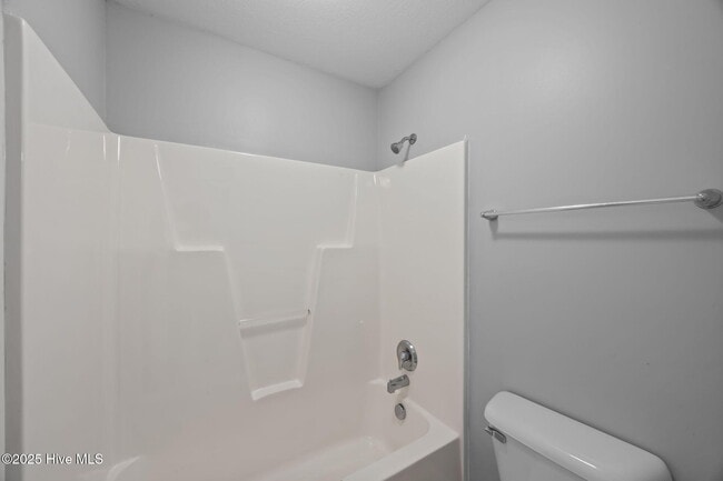 Building Photo - 2907 Judge Manly Dr