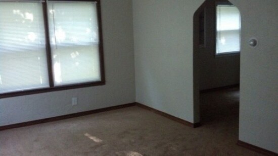 Foto del edificio - 10622 E Scarritt Ave