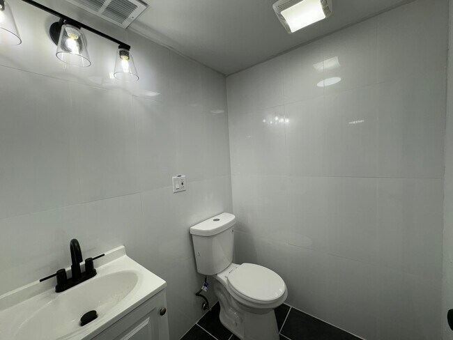 Foto del edificio - 6020 S Champlain Ave