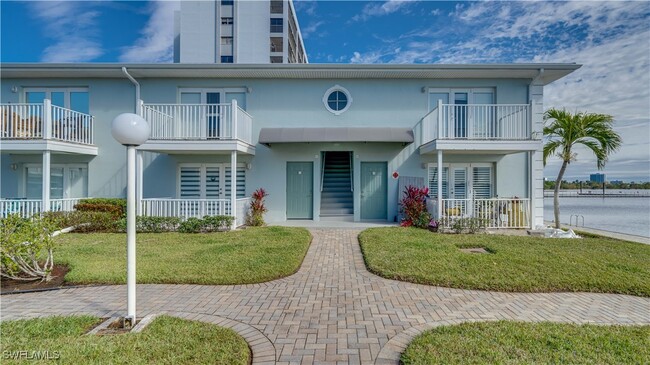 Building Photo - 3328 N Key Dr