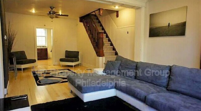 Foto del edificio - 128 Jamestown Ave.