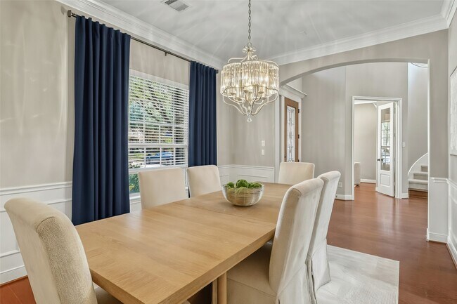 Building Photo - 18 Wyndehaven Lakes Drive