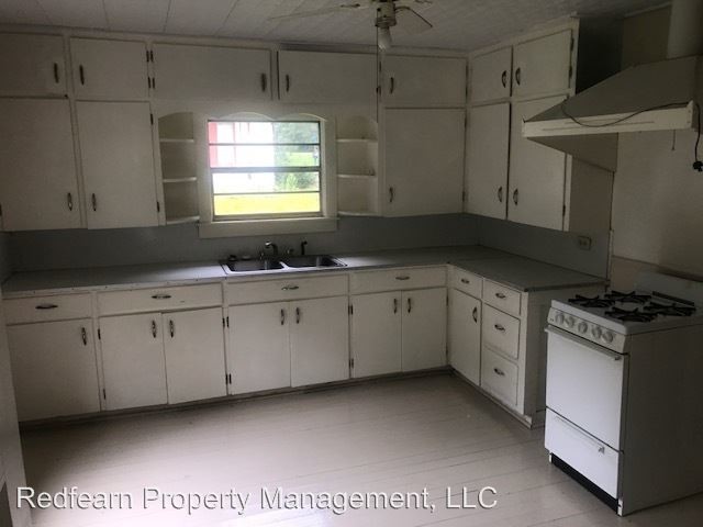 Building Photo - 304 Morris Ave