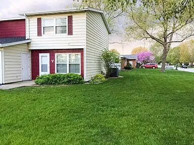 Foto del edificio - 903 Fleetwood Dr