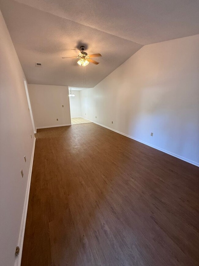 Building Photo - 177-A Pelham Drive