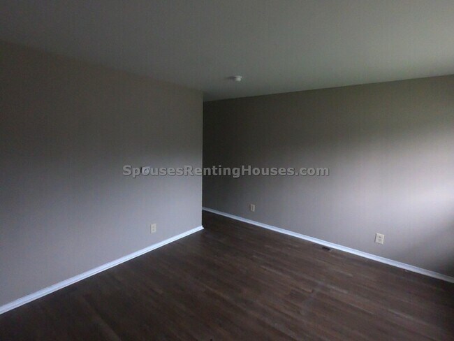 Photo - 5362 Falcon Ln House