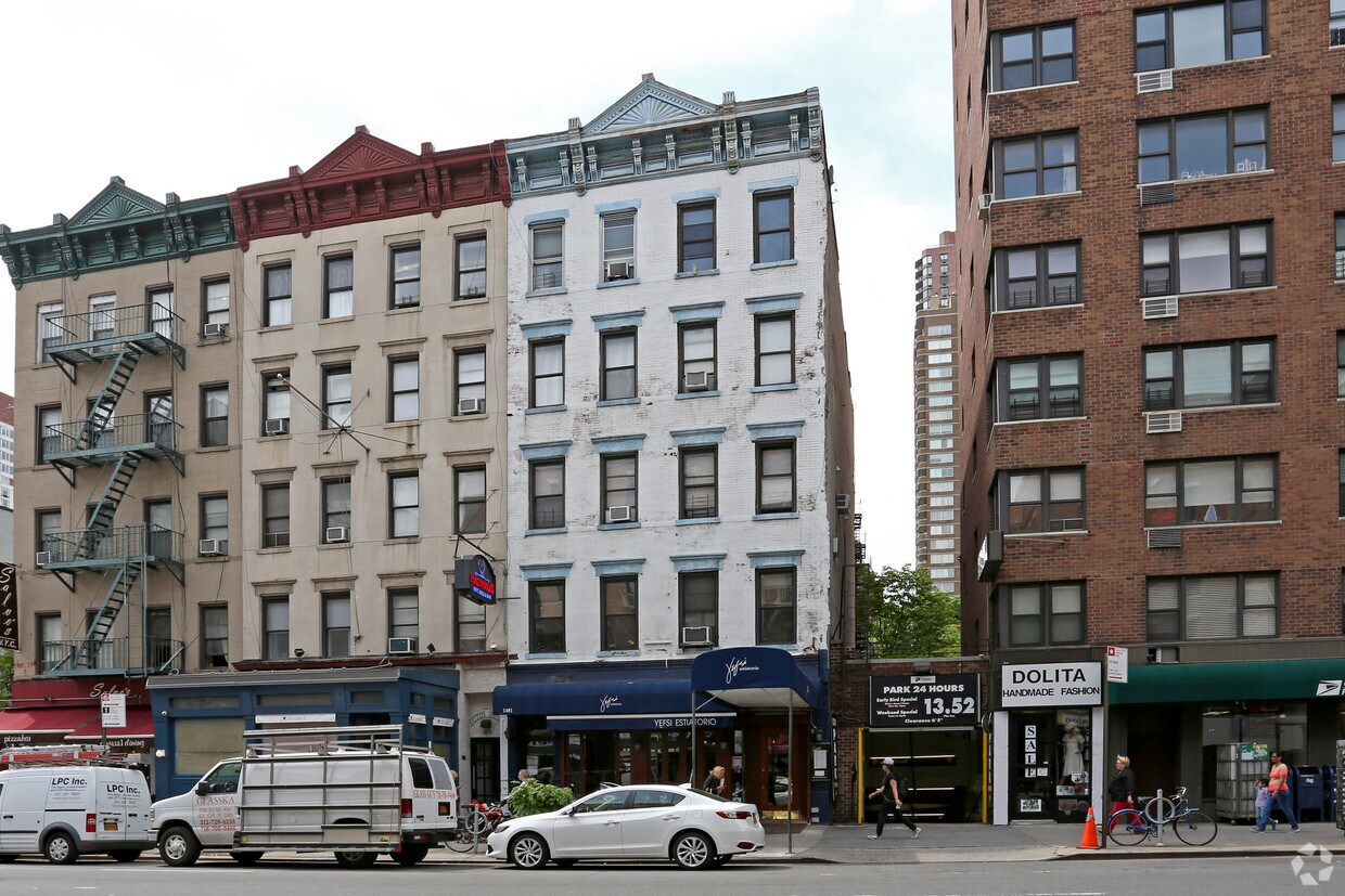 Building Photo - 1481 York Ave