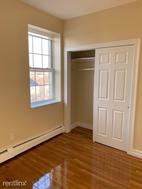 Foto del edificio - 2 br, 1 bath  - 672 Congress Ave Apt 8