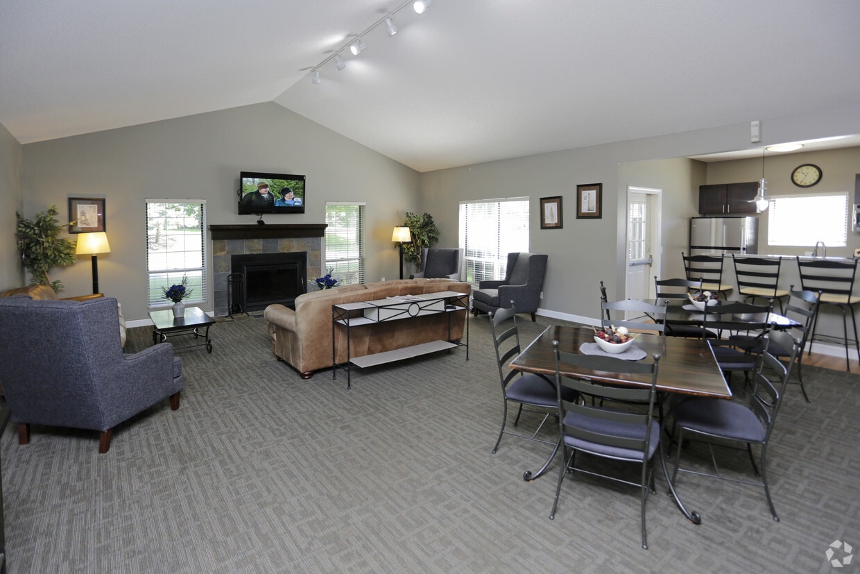 Alden Pond Apartments Eagan, MN