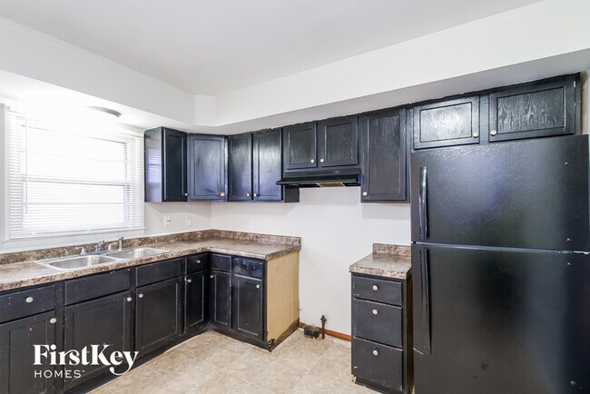 Foto del edificio - 7715 E 50th St