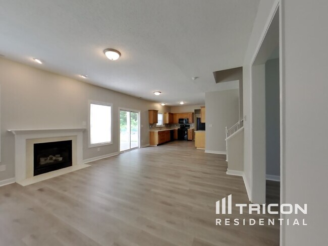 Foto del edificio - 2990 Parkview Dr
