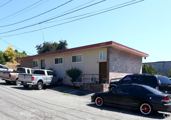 Foto del edificio - Henderson Apartments