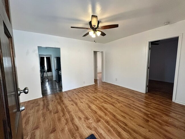 Building Photo - 3935 Tampico Ave