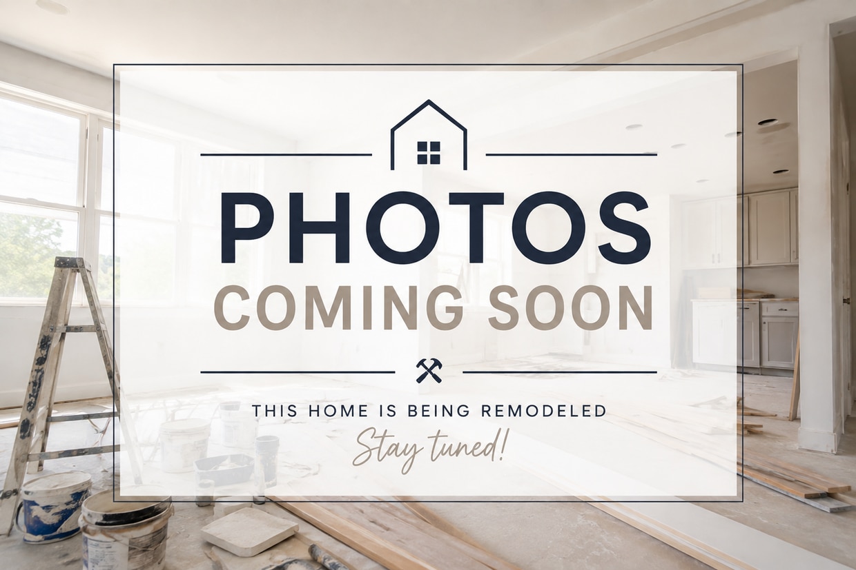 Photo - 644 Albers Ln