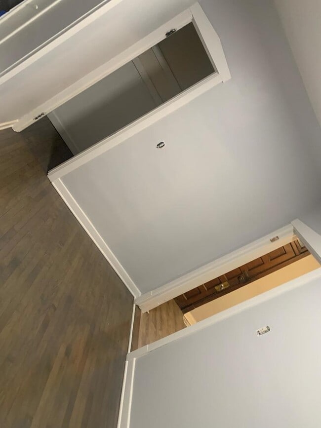 Building Photo - 4324 W Haddon Ave