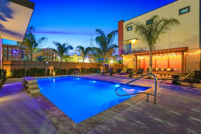 Foto del edificio - 3717 Bienville St