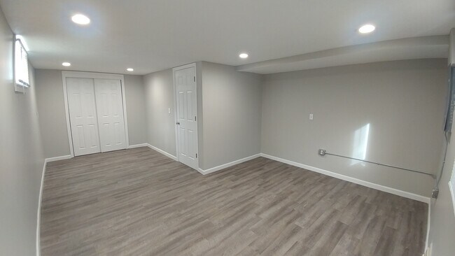 Foto del edificio - 2337 N 66th St