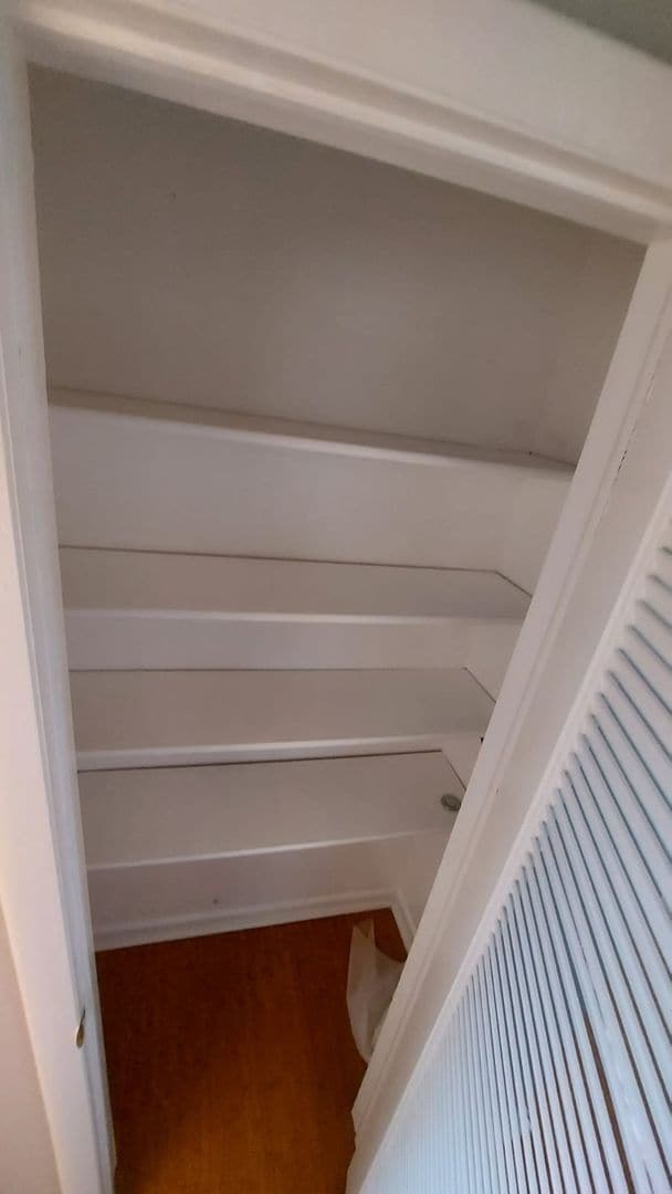 Foto del edificio - 2 BEDROOMS 1 BATHROOM IN AREA OF RIVERLAND