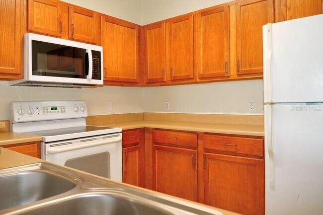 Building Photo - 8225 Claire Ann Dr