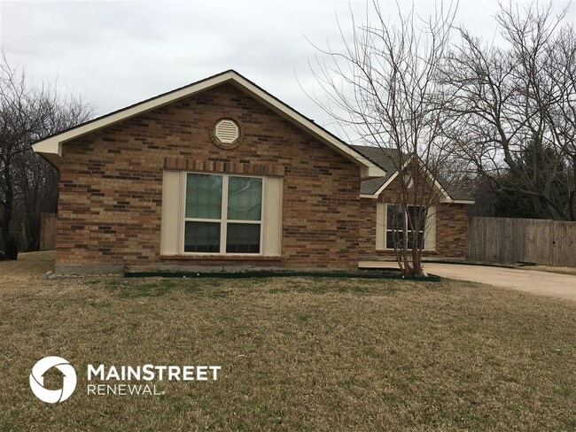 Building Photo - 508 Nora Ln