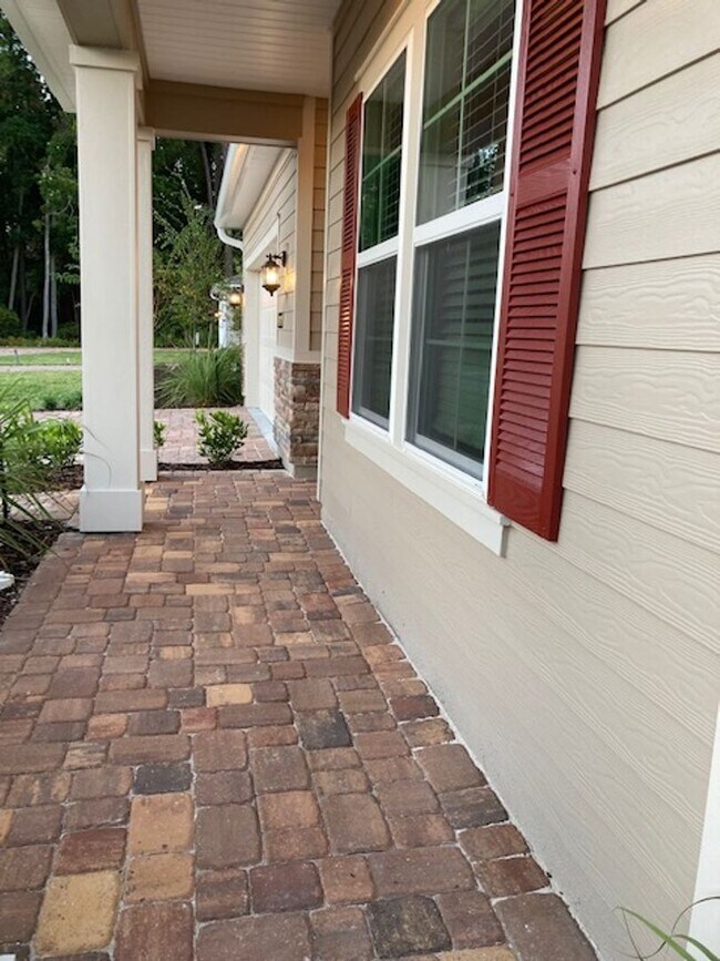 Foto del edificio - ***HOLIDAY SPECIAL NO RENT FOR DECEMBER*** Comfortable 3 Bedroom Home With Great Outdoor Space