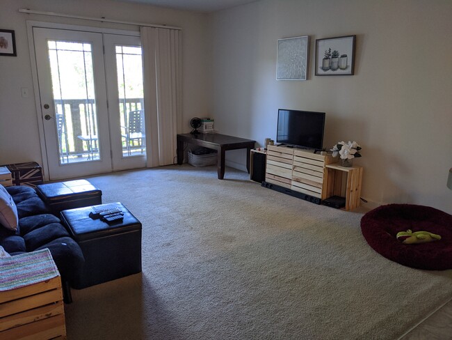 Building Photo - 122 Harts Cove Way