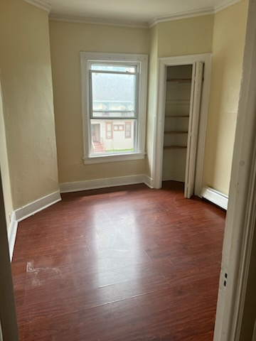 Primary Photo - 320 Percy St
