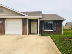 Building Photo - 24460 Tupelo Ln