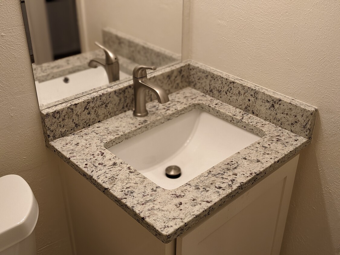 Granite countertops, new sink and faucets - 11436 Small Dr