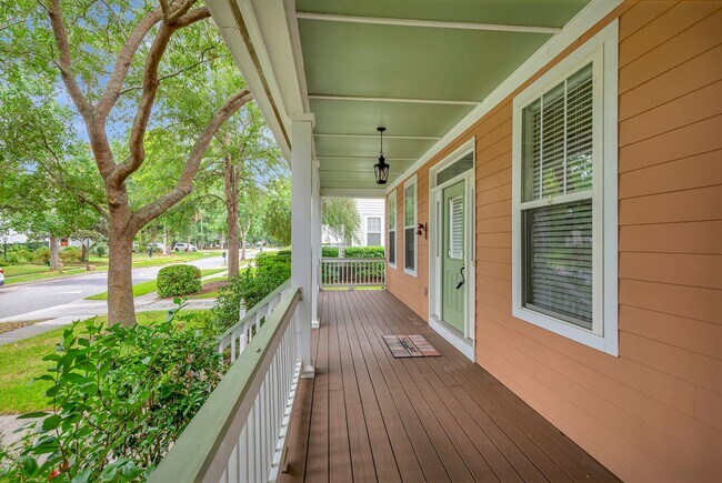 Building Photo - Charming two story home on a tree lined st...