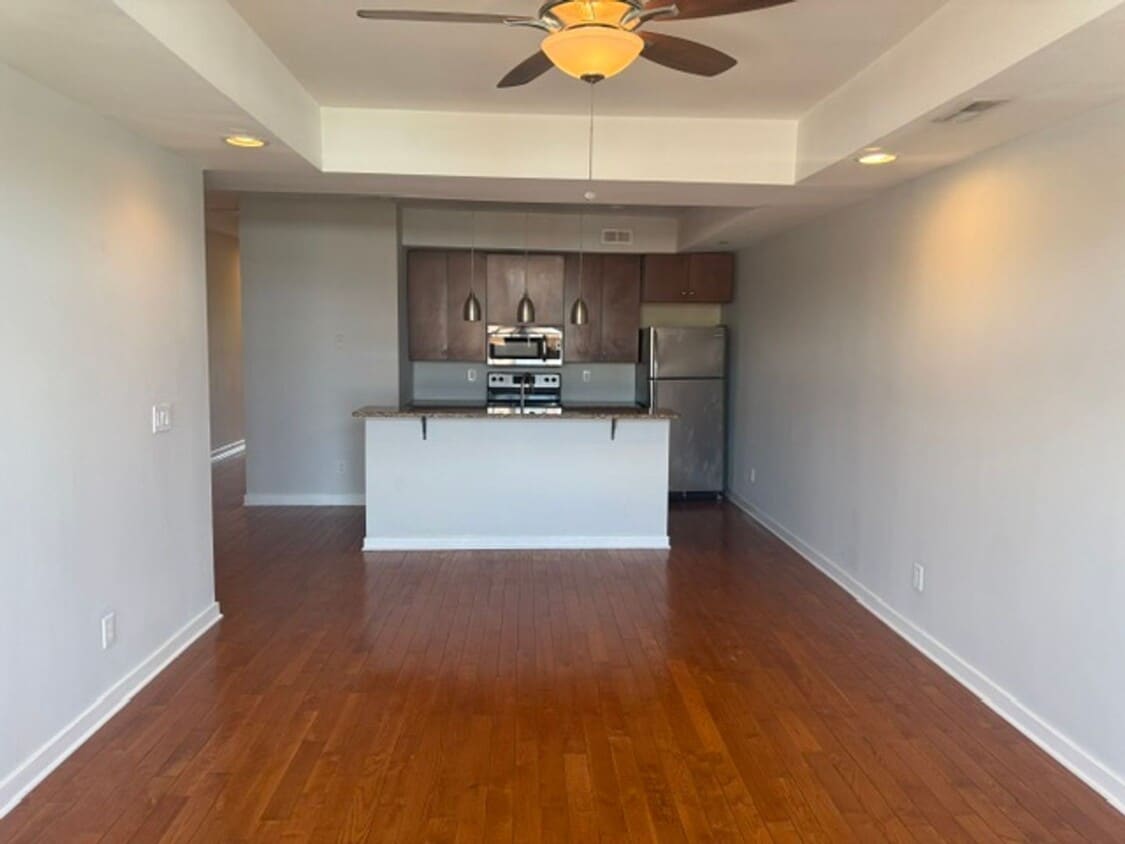 Photo - 2030 E Dauphin St (LO)