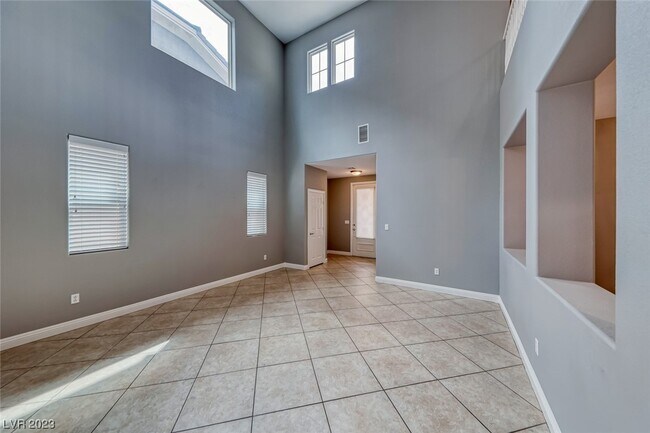 Foto del edificio - 5318 Hollymead Dr