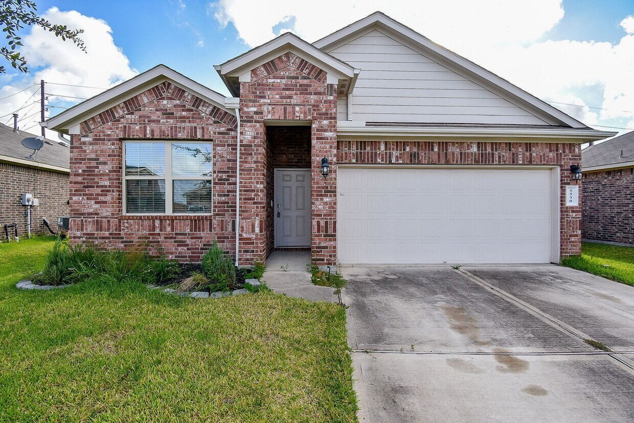Foto principal - 5530 Redwood Summit Ln