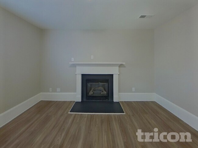 Foto del edificio - 1916 Lexington Ave