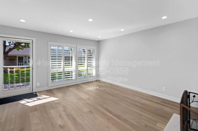 Foto del edificio - 1199 E 1st St