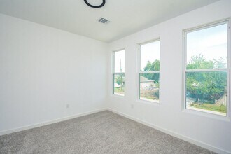 Building Photo - 4358 Clover St