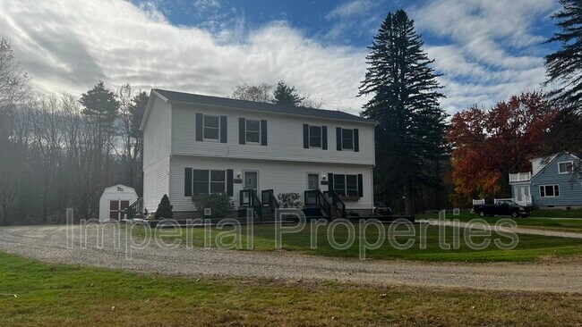 Foto del edificio - 945 Salmon Falls Rd
