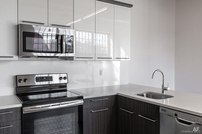 Foto del edificio - 121 Westmoreland Ave