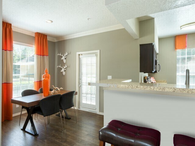 Foto del edificio - Live Easy, Live Well