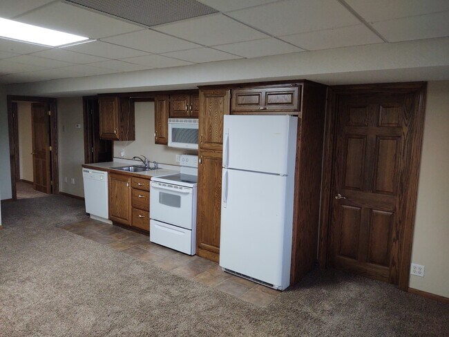 Building Photo - 112 Kristen Cir