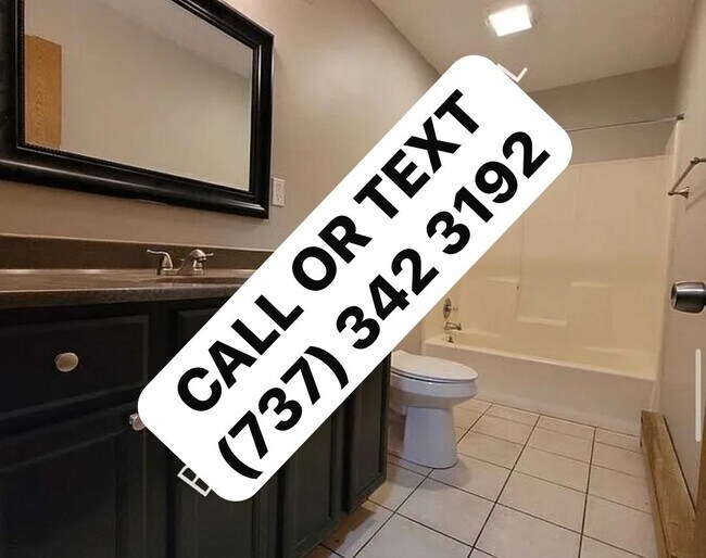 Building Photo - 472 Spicer Street