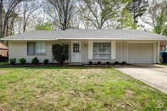 Building Photo - 7815 Moore Dr