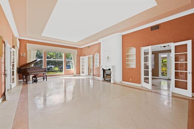 Building Photo - 1252 N Rio Vista Blvd