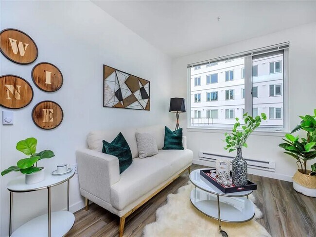 Interior Photo - Jefferson Yards Apartments