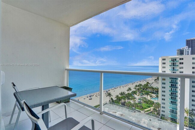 Foto del edificio - 3725 S Ocean Dr