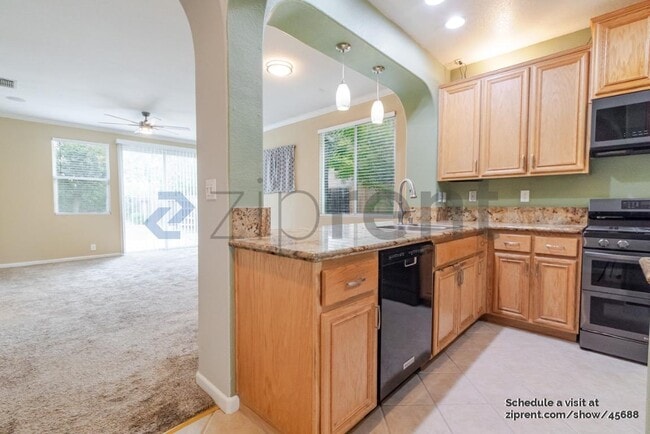 Building Photo - 4919 Jurgenson Way