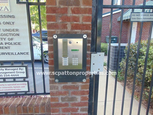 Foto del edificio - 1308 Pulaski St