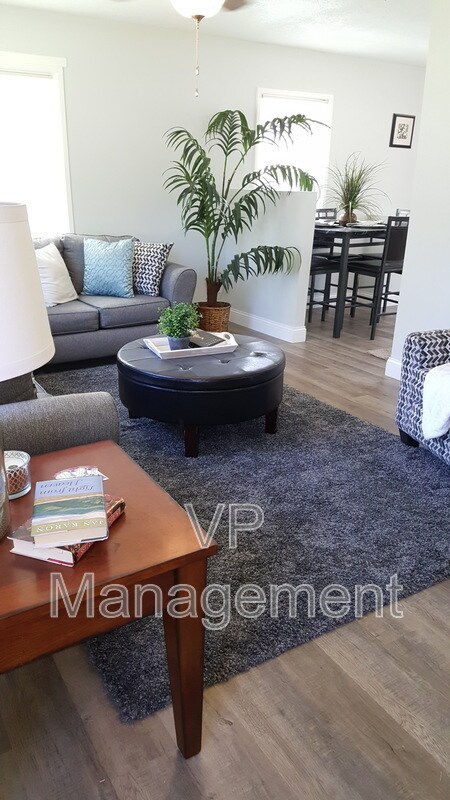 Foto del edificio - 2707 W 69th St